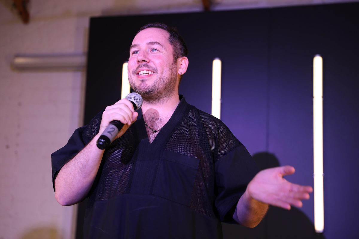 Michael R. Speciàle performing at LINT, Los Angeles. Photo by Roman Udalov.