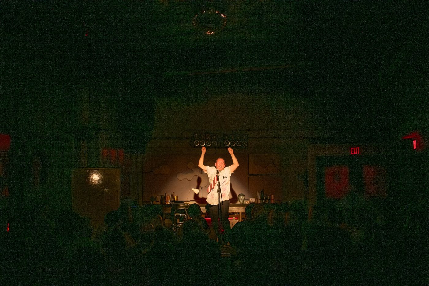 Arms raised — Process PDX, Portland. Photo by Max Benedict.